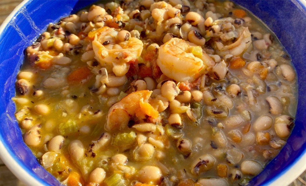 Black Eyed Peas With Garlic & Black-Pepper&nbsp;Shrimp